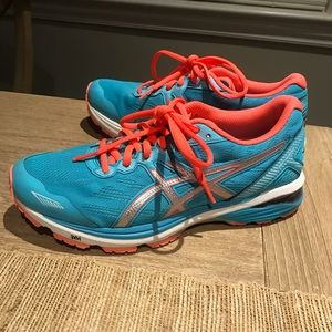 Asics GT-1000 5 Running Shoes